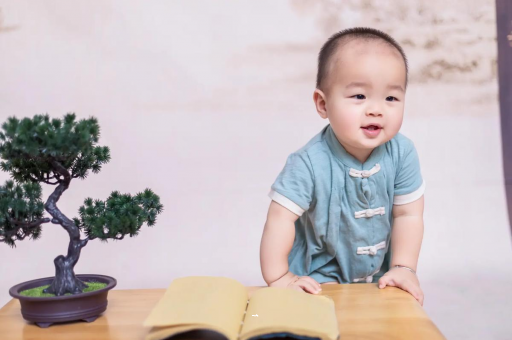 克孜勒苏柯尔克孜宝宝多久断奶